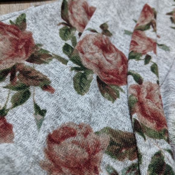 Floral cardigan - Picture 2 of 5